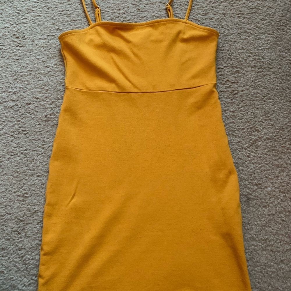 F21 body con dress